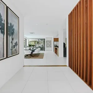Witta Circle - Walk To Hastings St & , Noosa Heads Australia
