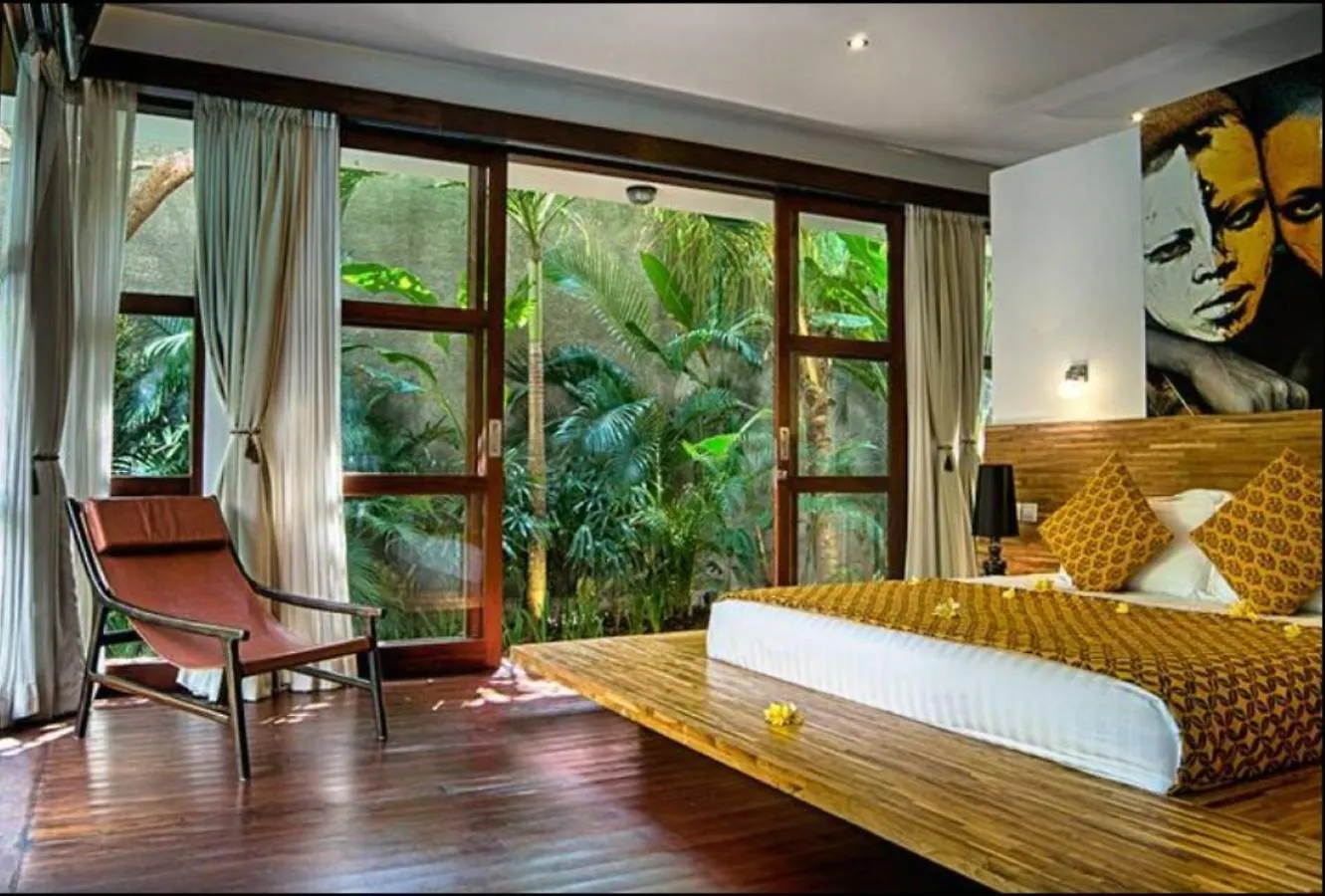 Villa Amira Legian Indonesia