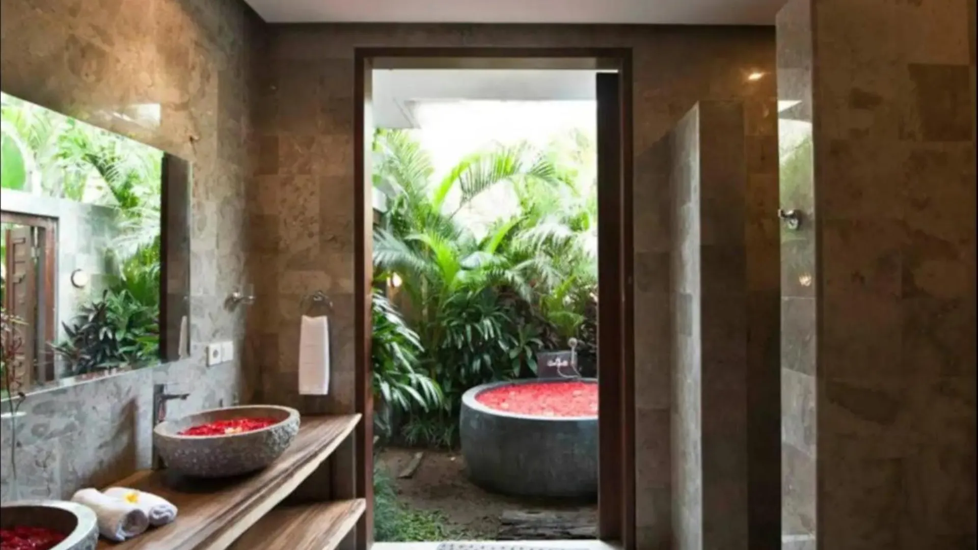 Villa Amira Legian Indonesia